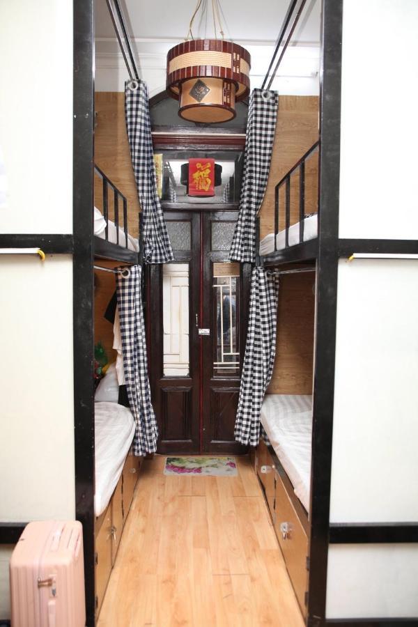 Hostel Turbo Hanoi Exterior photo